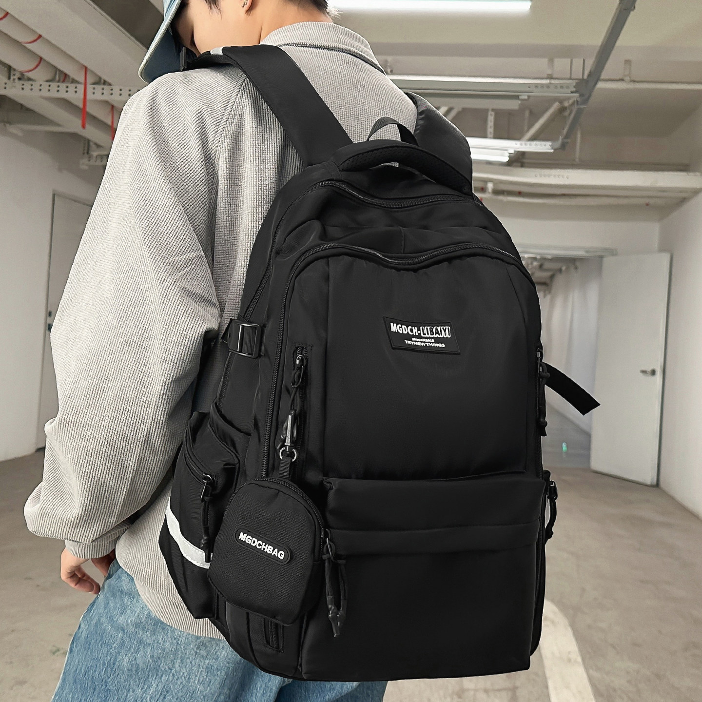 高中生书包男女生大容量结实耐用减负护脊双肩包初中生大学生背包,箱包皮具/热销女包/男包,双肩背包,淘宝优惠券,粉丝福利购,淘宝优惠卷