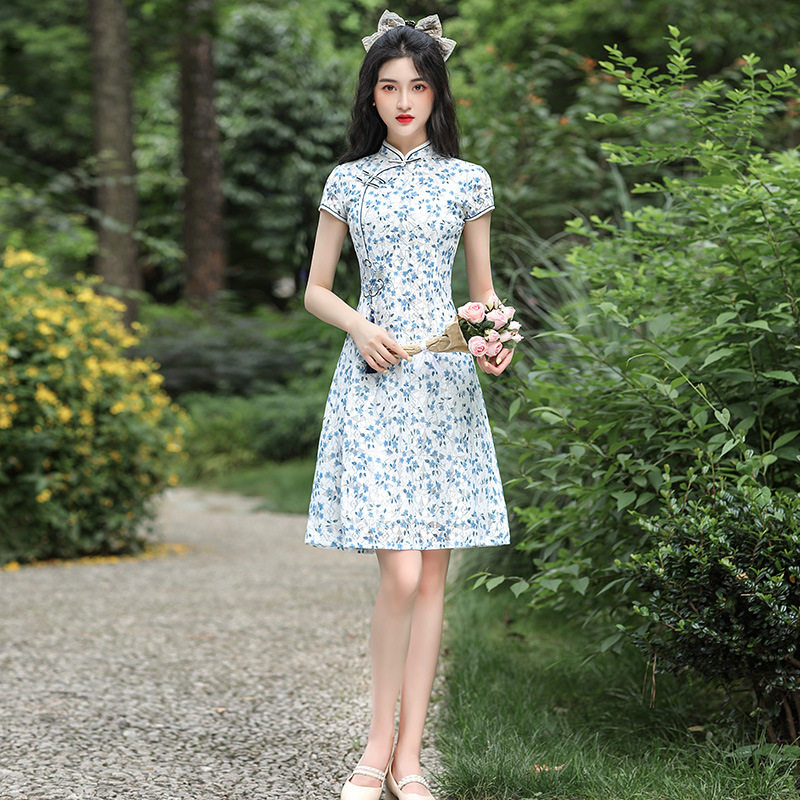 新中式改良旗袍连衣裙2024新款女夏季小个子中国风青花瓷短款裙子
