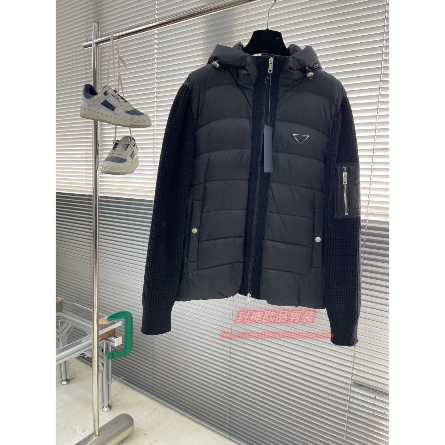 极简欧洲站户外连帽针织男拉链滑雪服防风羽绒服外套保暖时尚潮