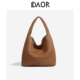 DAOR牛皮手工编织托特包包女2025早秋新款 大容量单肩包通勤水桶包