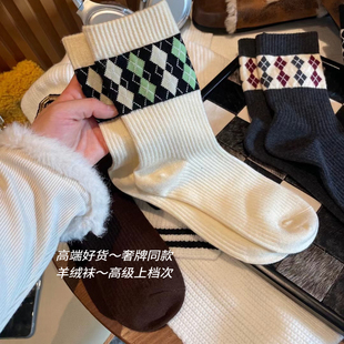 高端好货羊绒袜 不掉筒时髦精BI入中筒袜显瘦秋冬女长袜 奢牌同款