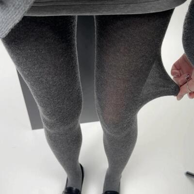 无敌美的打底袜~很薄很透~很舒服