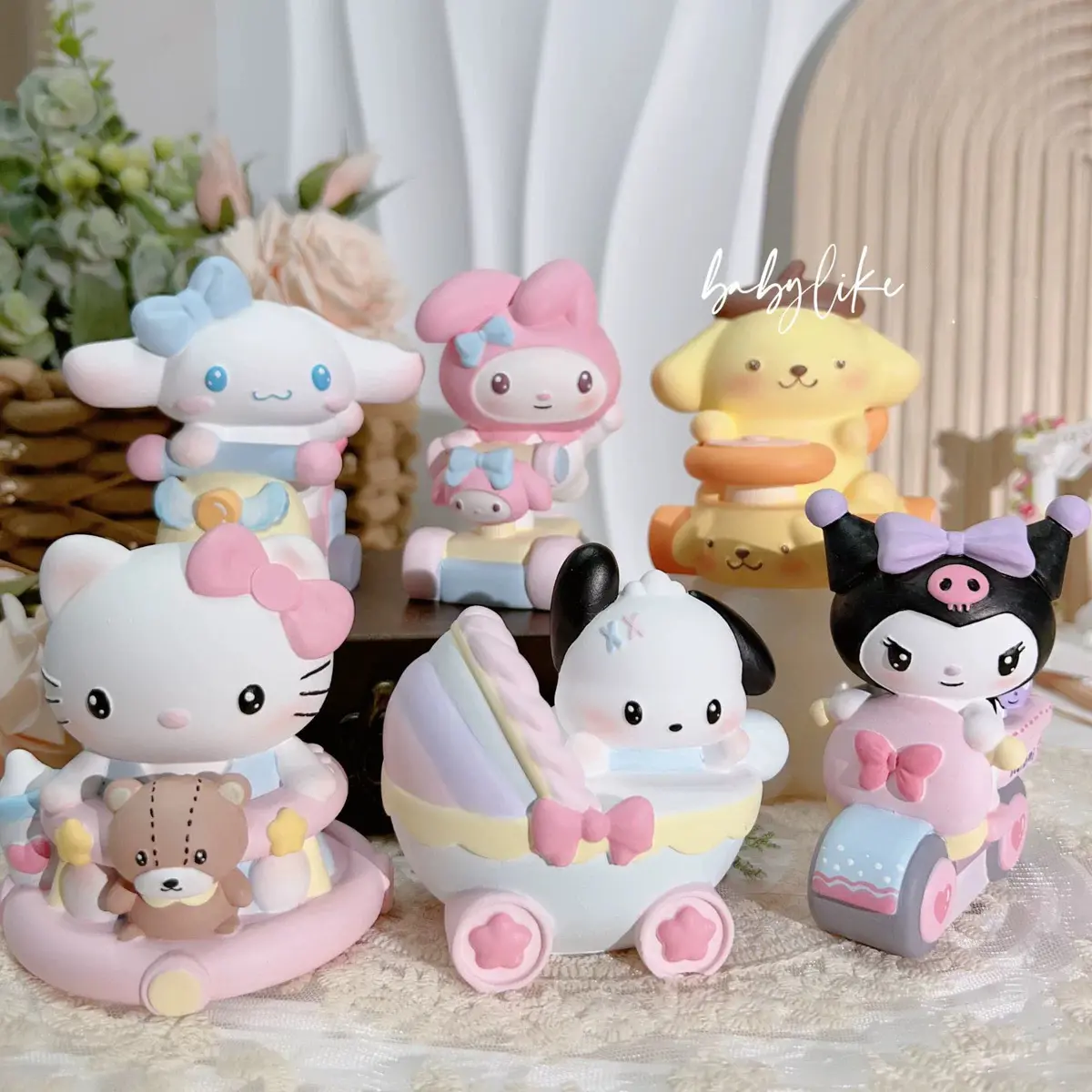 小尺寸香薰diy石膏娃娃库洛米玉桂狗kt猫涂鸦摆件儿童益智玩具