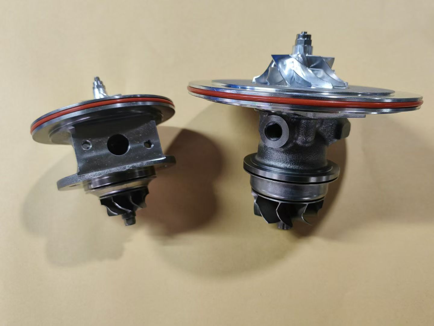 涡轮增压器机芯配长城H9柴油4D20T 2.0T双涡轮1118100XED61