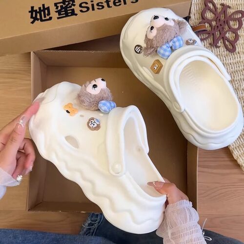 可爱洞洞鞋2026夏季雪莉玫少女心踩屎感增高外穿透气两穿包头拖鞋