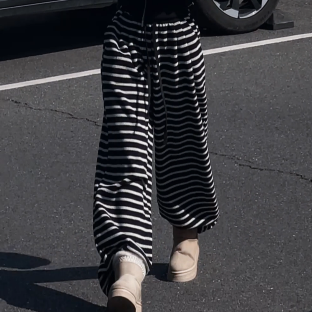 慵懒风黑白条纹加绒抽绳休闲卫裤