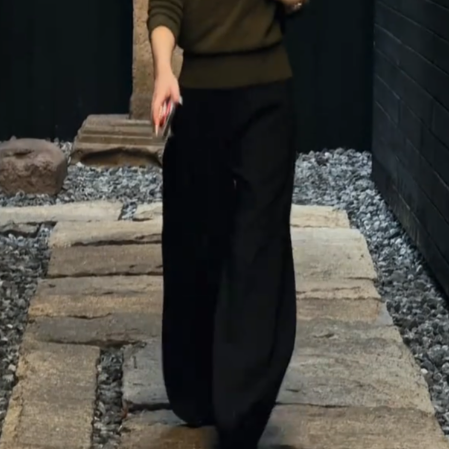 复古简约风黑色直筒休闲西装裤女