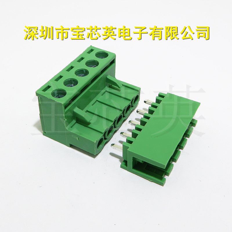 插拔式绿色接线端子