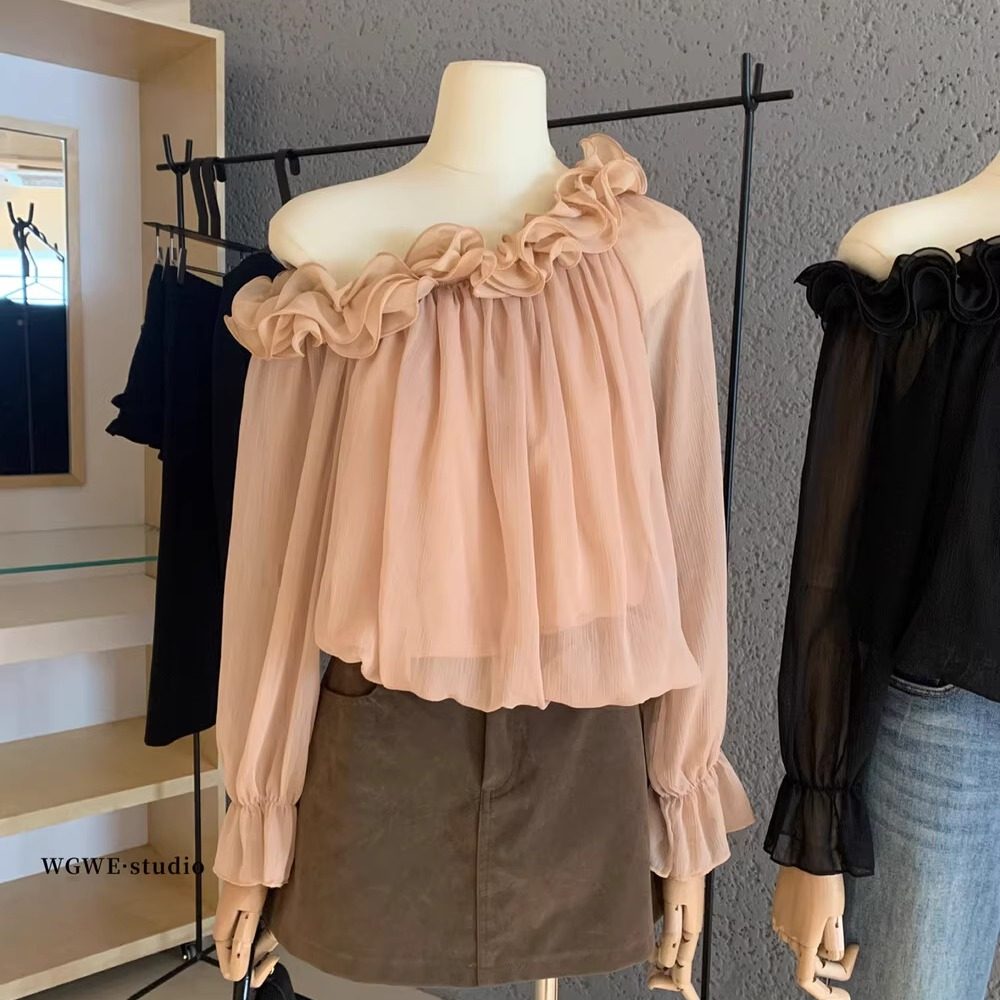 花朵边装饰法式度假风一字肩长袖衬衫女秋季宽松气质上衣雪纺小衫