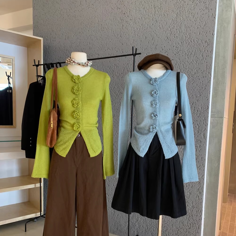 喇叭袖长袖针织毛衣(含10%羊毛)