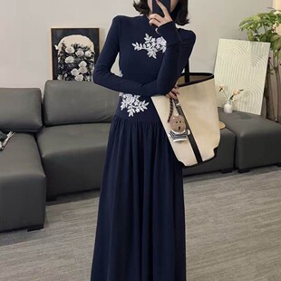 长款 气质藏青复古风时尚 连衣裙 新款 2026春季