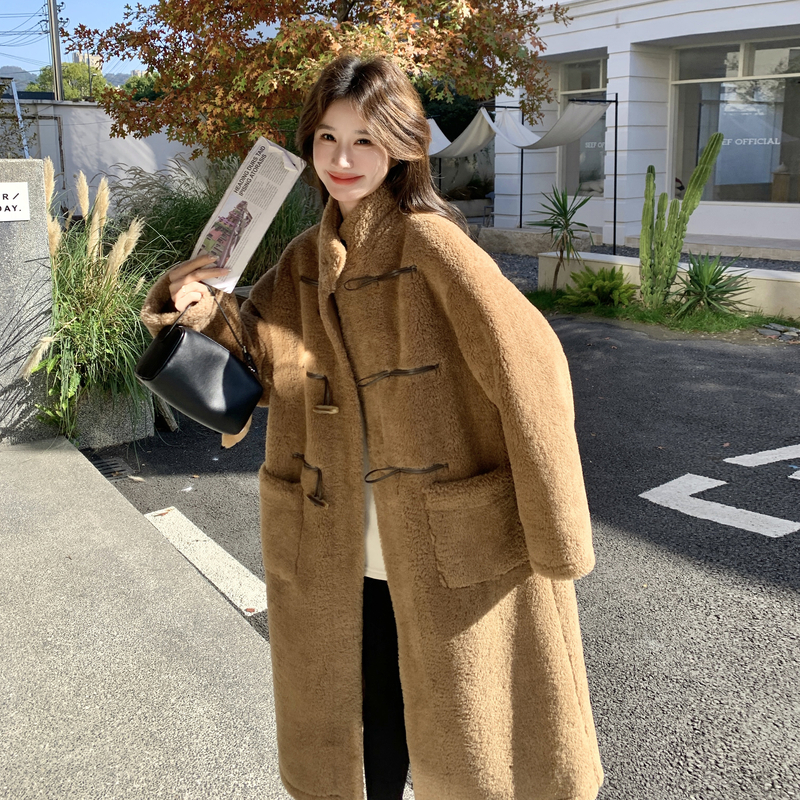 Mistletoe现货首发主推加厚皮毛一体牛角扣泰迪绒大衣