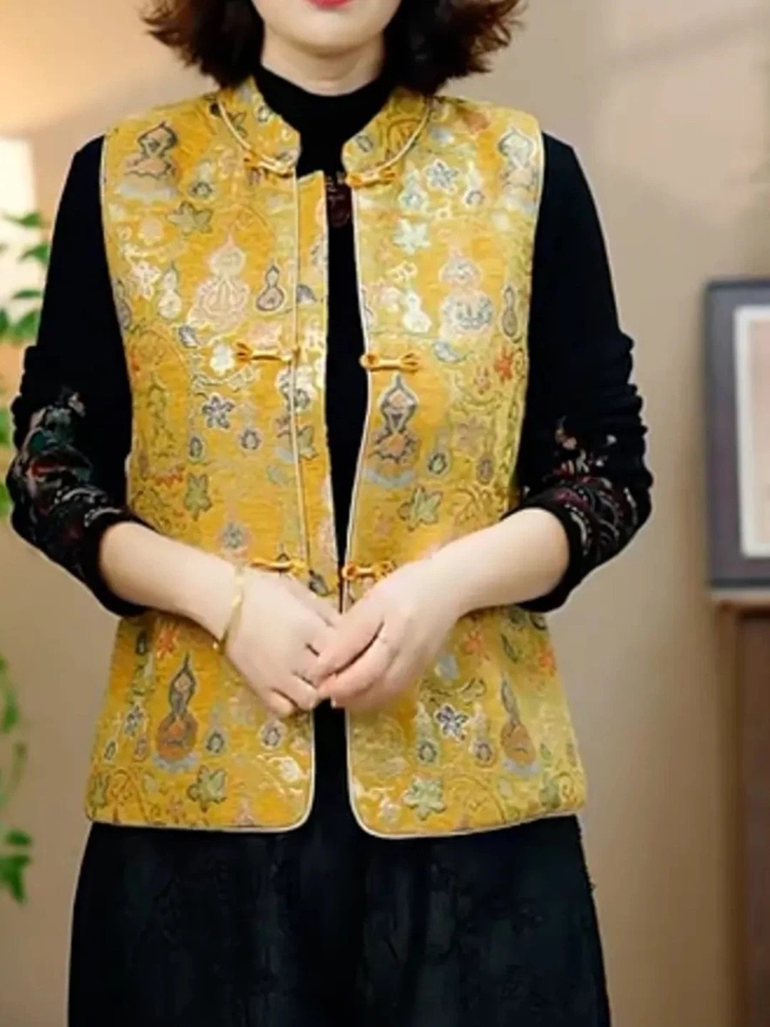新中式提花夹棉马甲秋冬新款国风盘扣立领宽松百搭无袖马夹坎肩女,女装/女士精品,马夹,淘宝优惠券,粉丝福利购,淘宝优惠卷