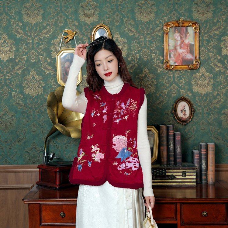 新款提花缎马甲中式复古盘扣国风外套水貂毛重工刺绣坎肩加棉,女装/女士精品,马夹,淘宝优惠券,粉丝福利购,淘宝优惠卷