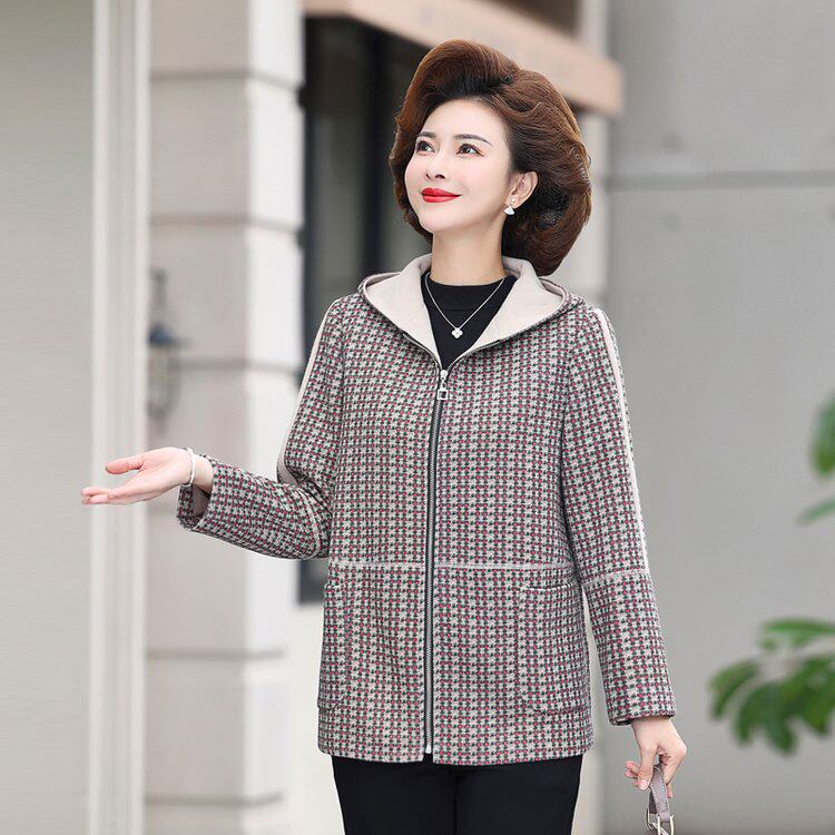 新款中老年女装春秋装外套大码40一50岁阔太太秋装休闲夹克衫风衣