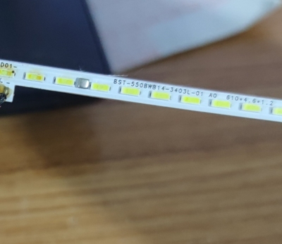 适用于55寸广告机教育机BST-550BWB14-3403L-01 AO 610*4.6*1灯条