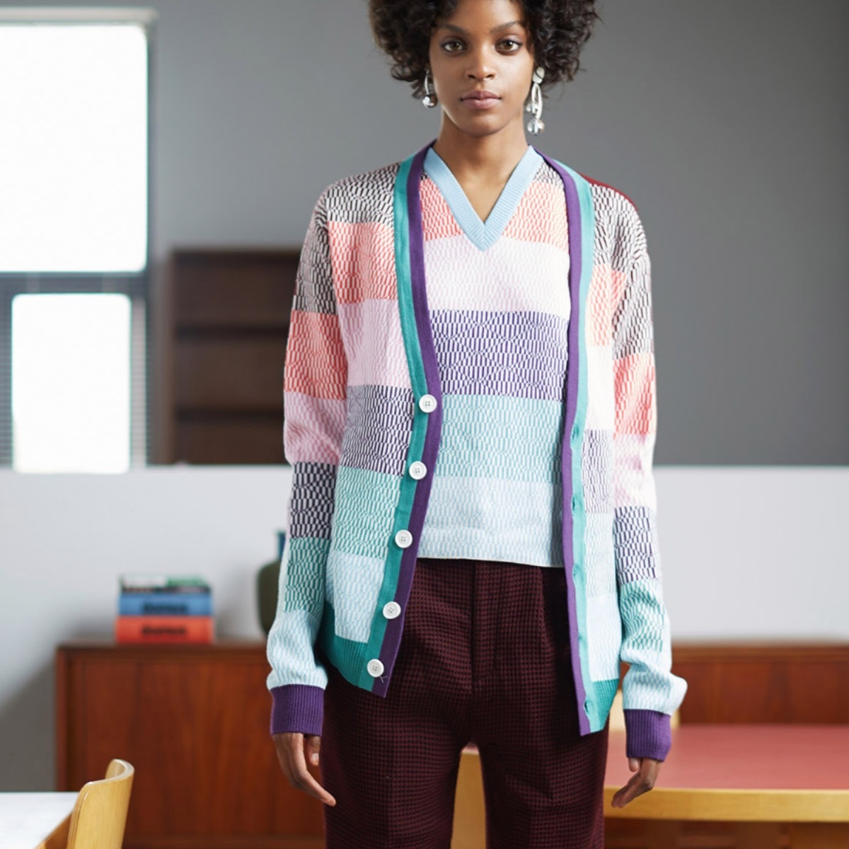 原创高级感提花开衫毛衣