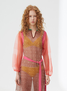 原创设计LOU DE NANNAN夏季度假重工透明提花撞色拼接针织连衣裙