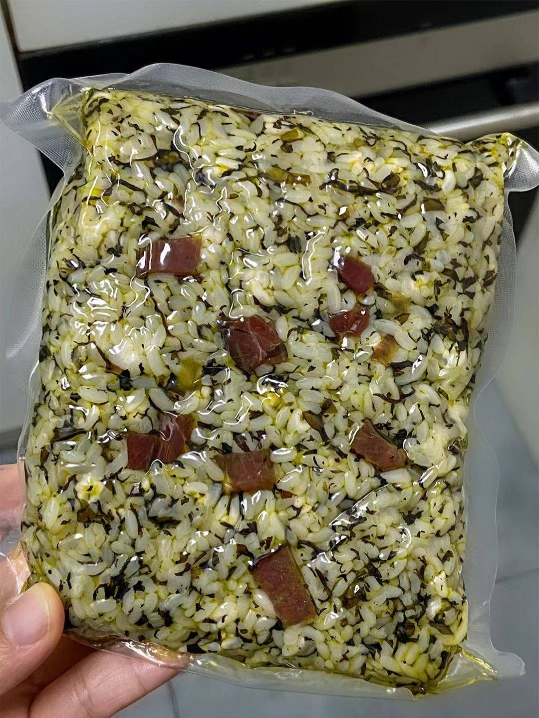 贵州铜仁社饭腊肉糯米饭贵州土特产糯米饭野菜糯米饭半成品方便饭