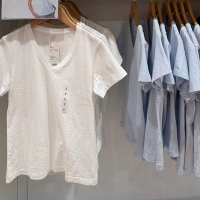 女装2026夏款休闲简约竹节纱V领短袖T恤女上衣女Y483460/483576
