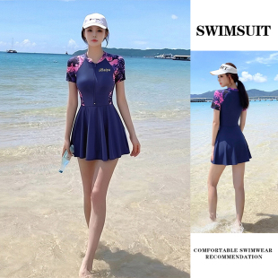 遮肉小胸防走光海边沙滩度假 保守连体裙式 运动游泳衣女新款 大码