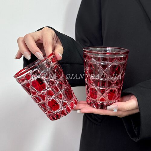 钱道嘉轻奢小众菱格红宝石玻璃杯