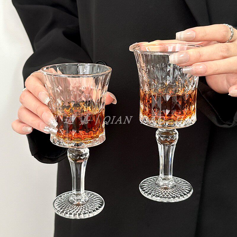 小众ins法式浮雕高脚杯 复古香槟杯高颜值家用女红酒杯玻璃水杯子