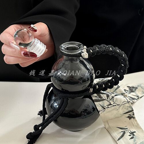 钱道嘉新款葫芦水壶时尚创意水杯