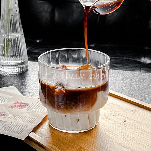 钱道嘉咖啡店耐高温竖纹玻璃杯