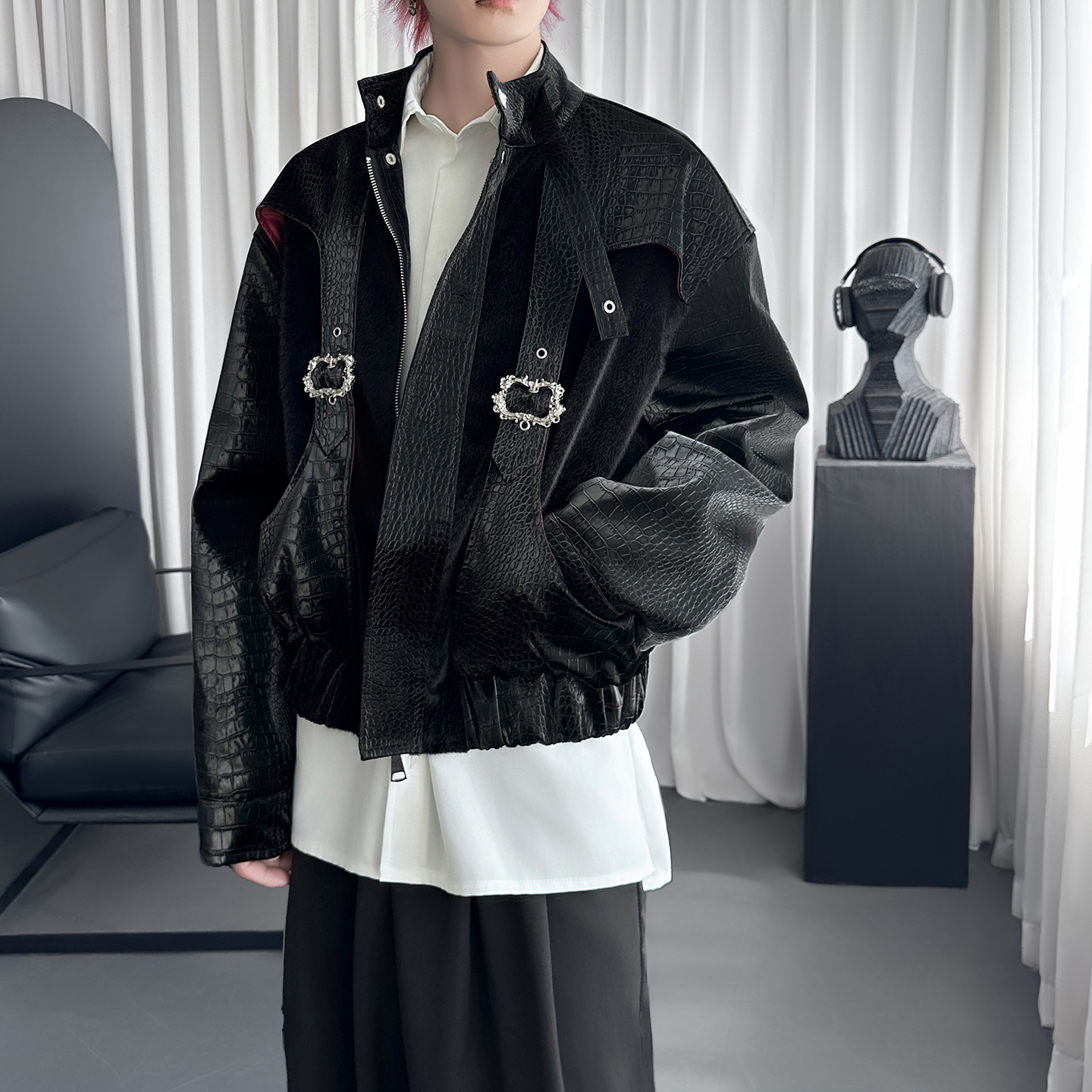 蛇纹鳞片短款夹克立领马毛拼接金属扣设计皮衣外套Y3065，男装夹克，星座1017
