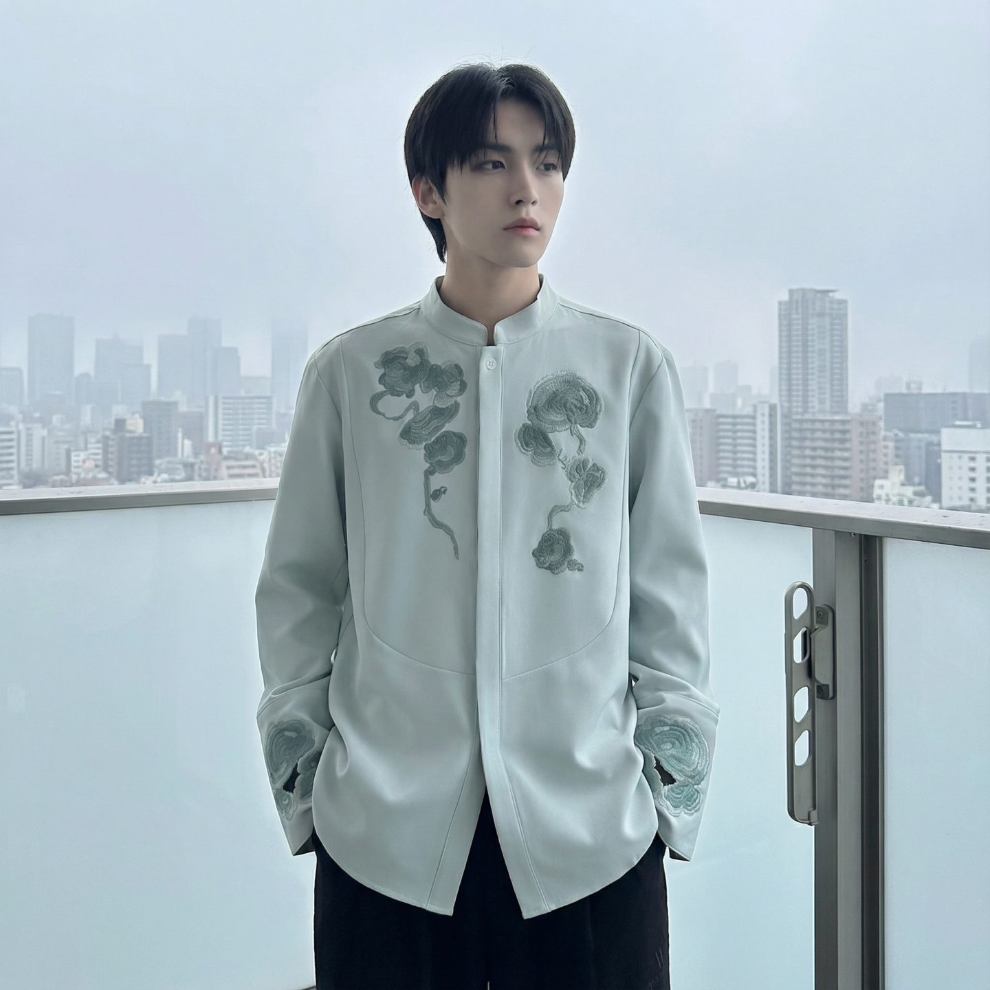 现货春款风灵芝刺绣宽松休闲立领长袖青灰色衬衣SA783-P88，男装衬衫，星座1017