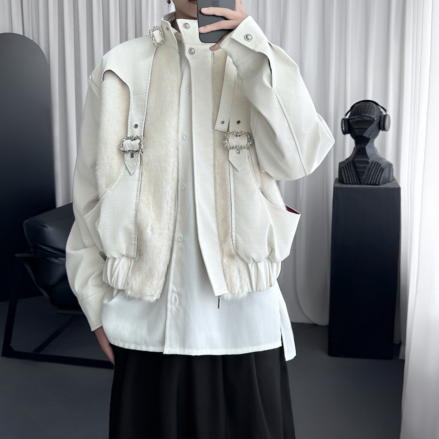 蛇纹鳞片短款夹克立领马毛拼接金属扣设计皮衣外套Y3065，男装夹克，星座1017