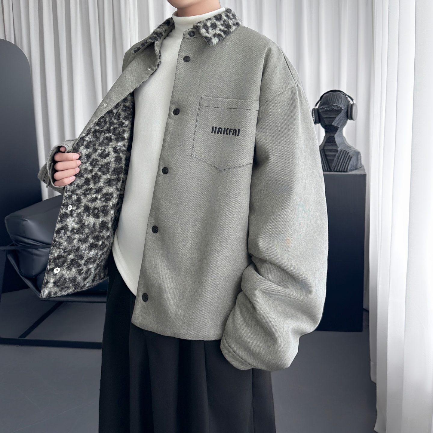 秋冬复古水泥灰色豹纹呢料拼接保暖夹克外套男 W0803-P138