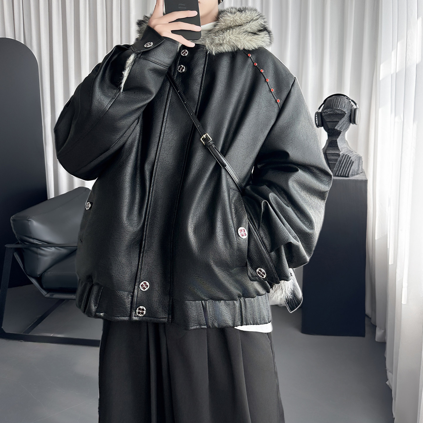 重磅座山雕加绒加厚皮衣连帽毛领棉服短宽外套M3181-P158,男装皮衣,星座1017