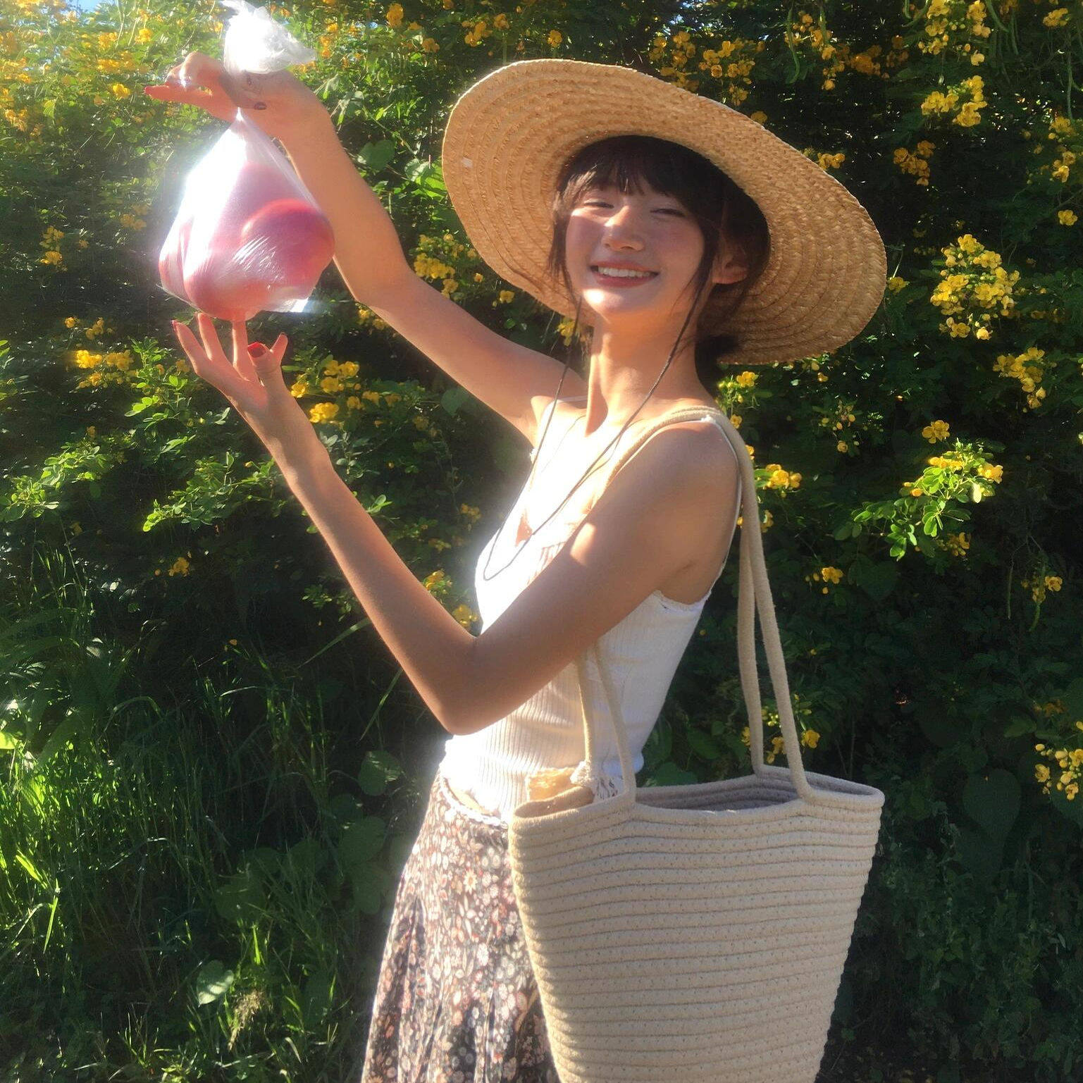 海边度假风防晒大帽檐显脸小度假出游拍照神器氛围感日系少年感