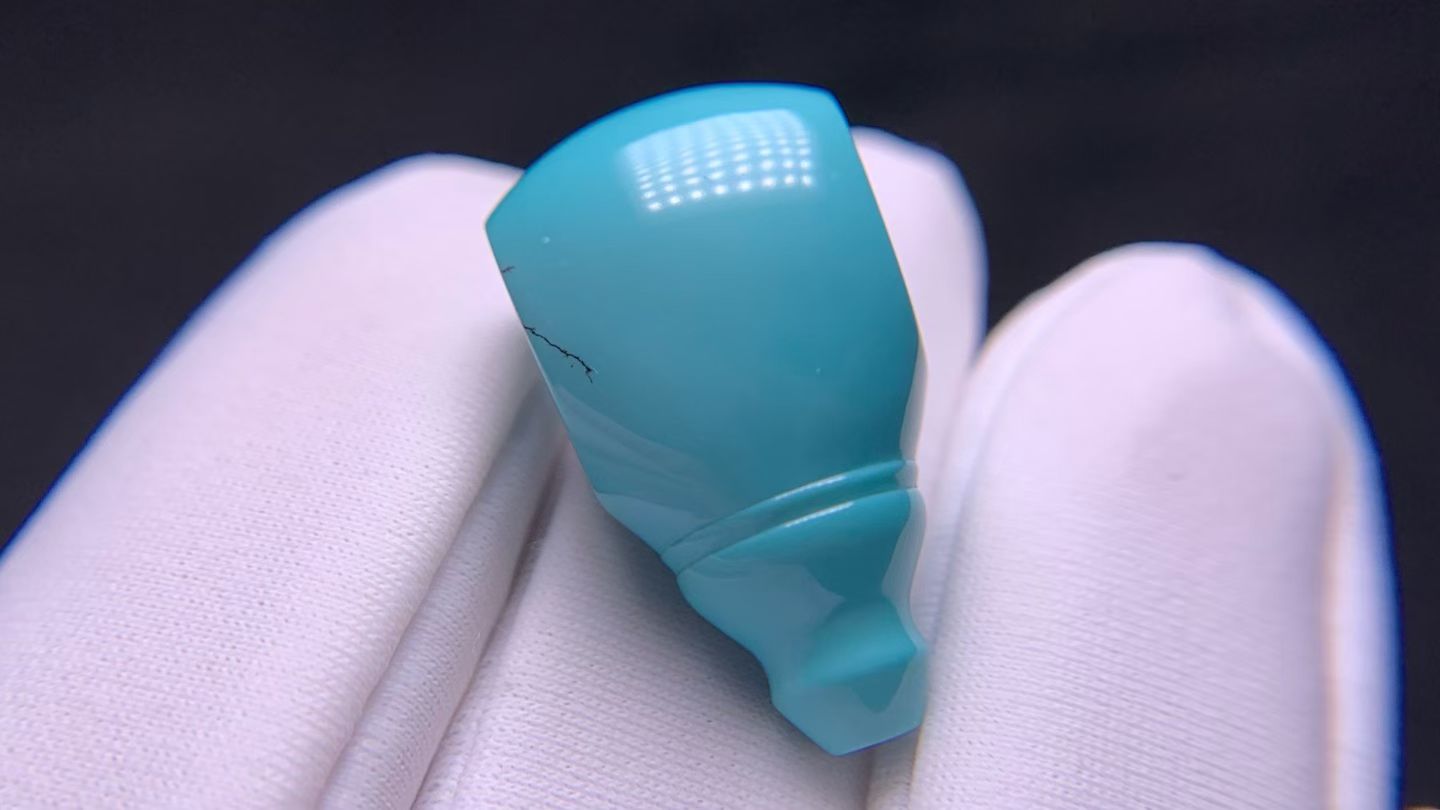 湖北十堰矿区天然原矿高瓷绿松石精工三通佛头配珠顶珠多宝108套