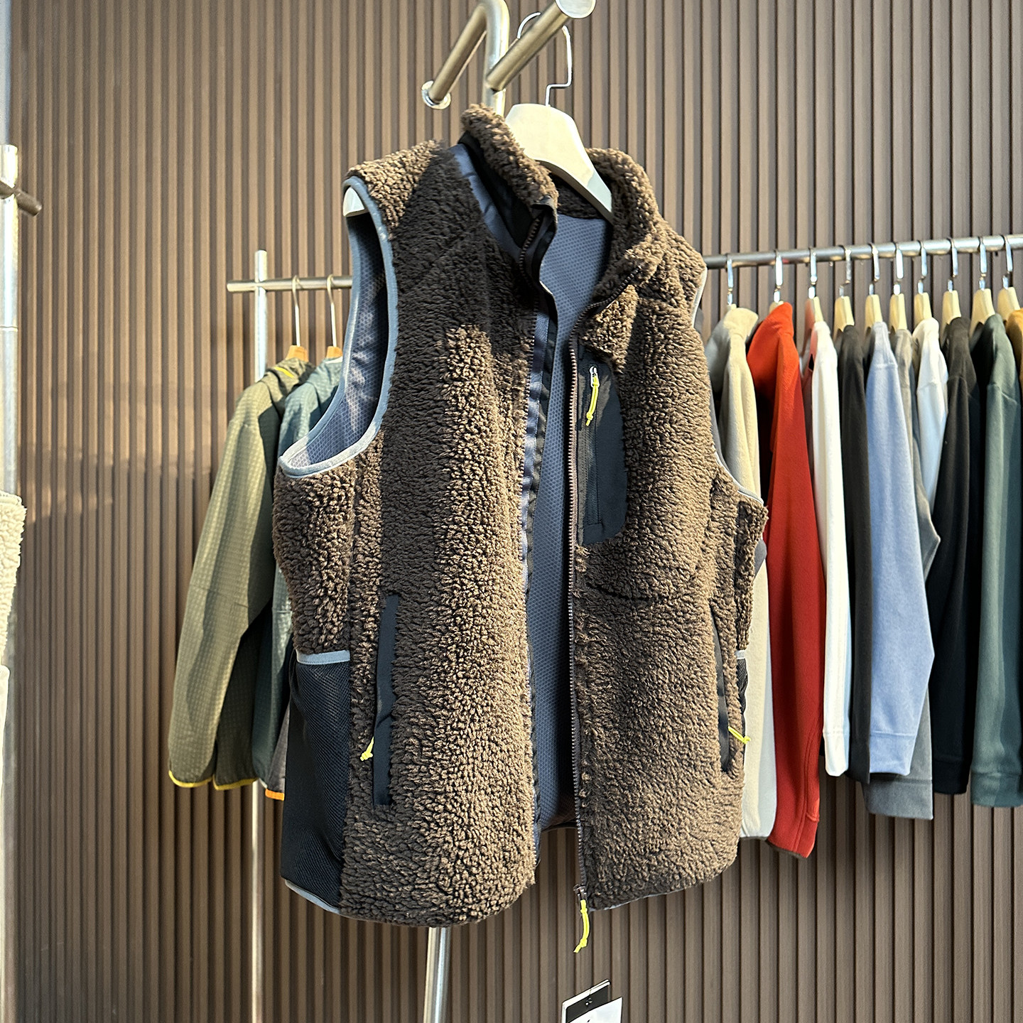 平替款 秋冬户外羊羔绒加绒加厚保暖男女休闲马甲外套无袖坎肩潮,男装,常规马甲,淘宝优惠券,粉丝福利购,淘宝优惠卷