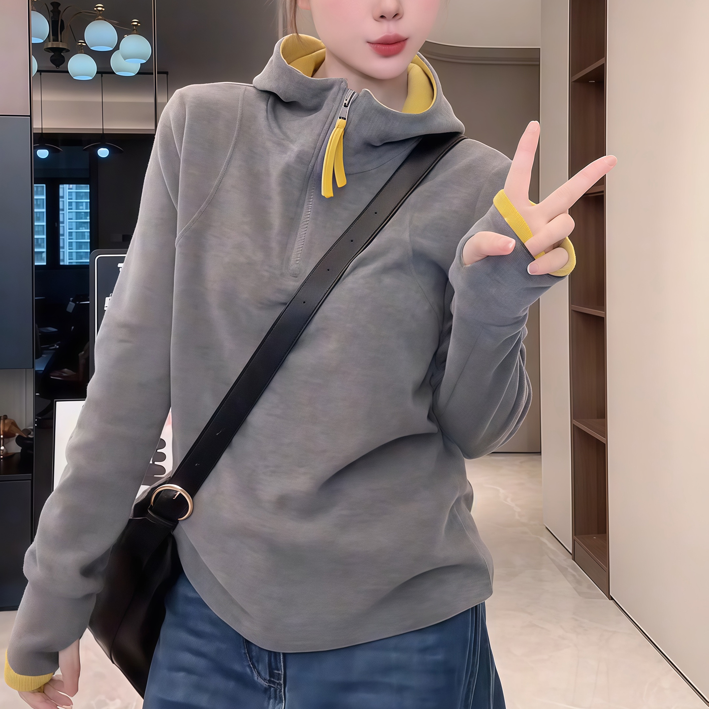 连帽撞色卫衣女2025秋冬季新款爆款宽松百搭洋气大码胖mm女士上衣