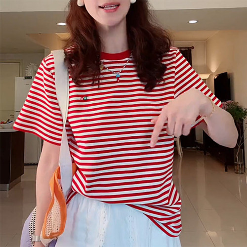 条纹短袖t恤女2026夏季新款宽松显瘦大码设计感小众女士别致上衣