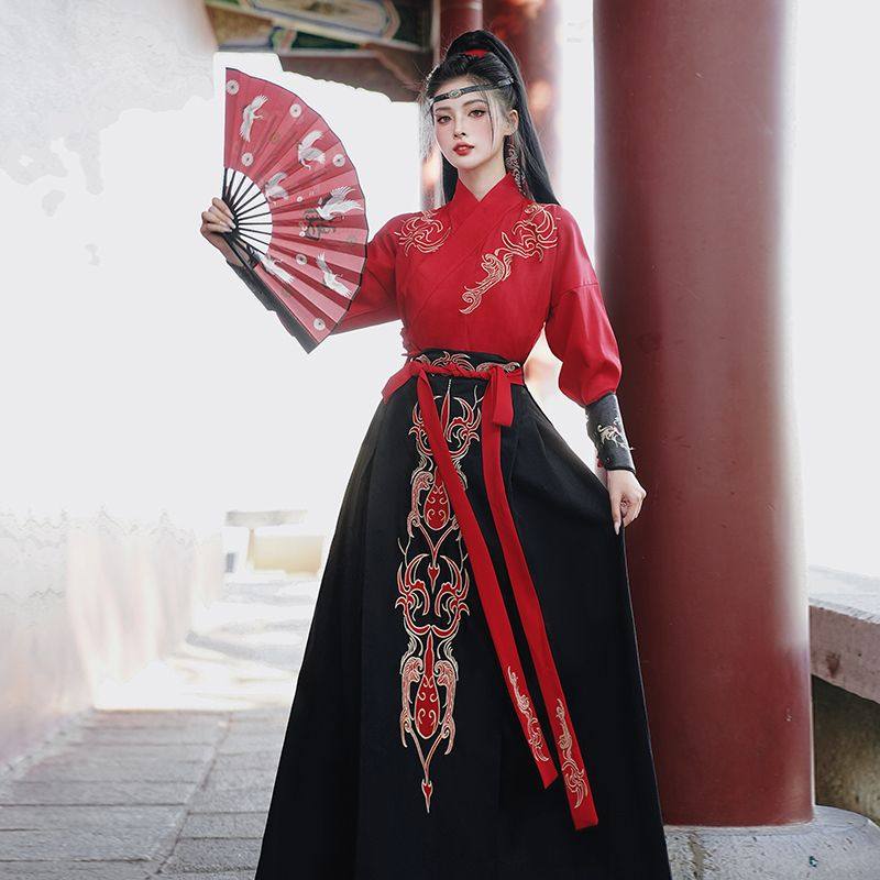汉服重工刺武侠风大码汉服舞蹈服