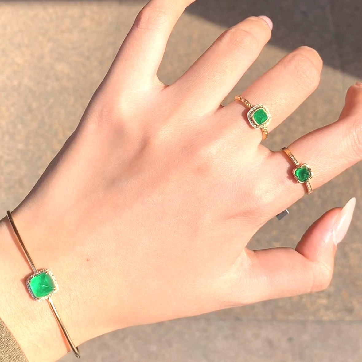 天然祖母绿戒指手链手镯 糖塔 18k金钻石镶嵌  重金工艺高级