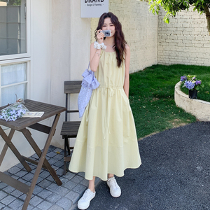 浅黄色无袖背心连衣裙女夏季新款流行甜美减龄巨好看法式茶歇裙子图片