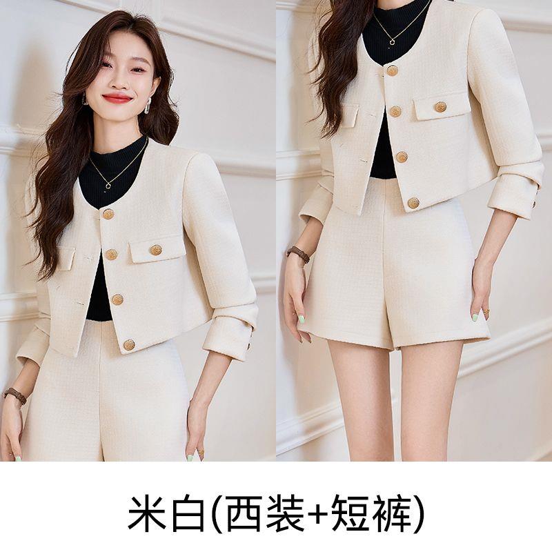洋气高级感小个子短款小西装女2025春装百搭小香风西装套装炸街潮