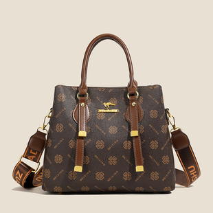 新款女士斜挎软皮爆款休闲背包三层妈妈棕色女包时尚包包女款5901