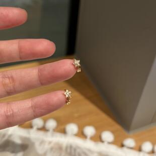 超闪mini星星耳环女新款秋冬耳钉轻奢小众高级感气质百搭耳扣耳饰