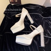 子女2024新款 白色礼服鞋 爆款 11cm高跟鞋 婚鞋 新娘鞋 一字带粗跟单鞋