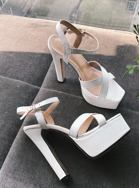 2025新款凉鞋牛漆皮真皮粗高跟防水台白色方头鞋女名媛气质15cm超