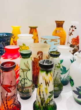 法国设计大师Galle花瓶浮雕葛蕾可收藏工艺品咖喱瓶