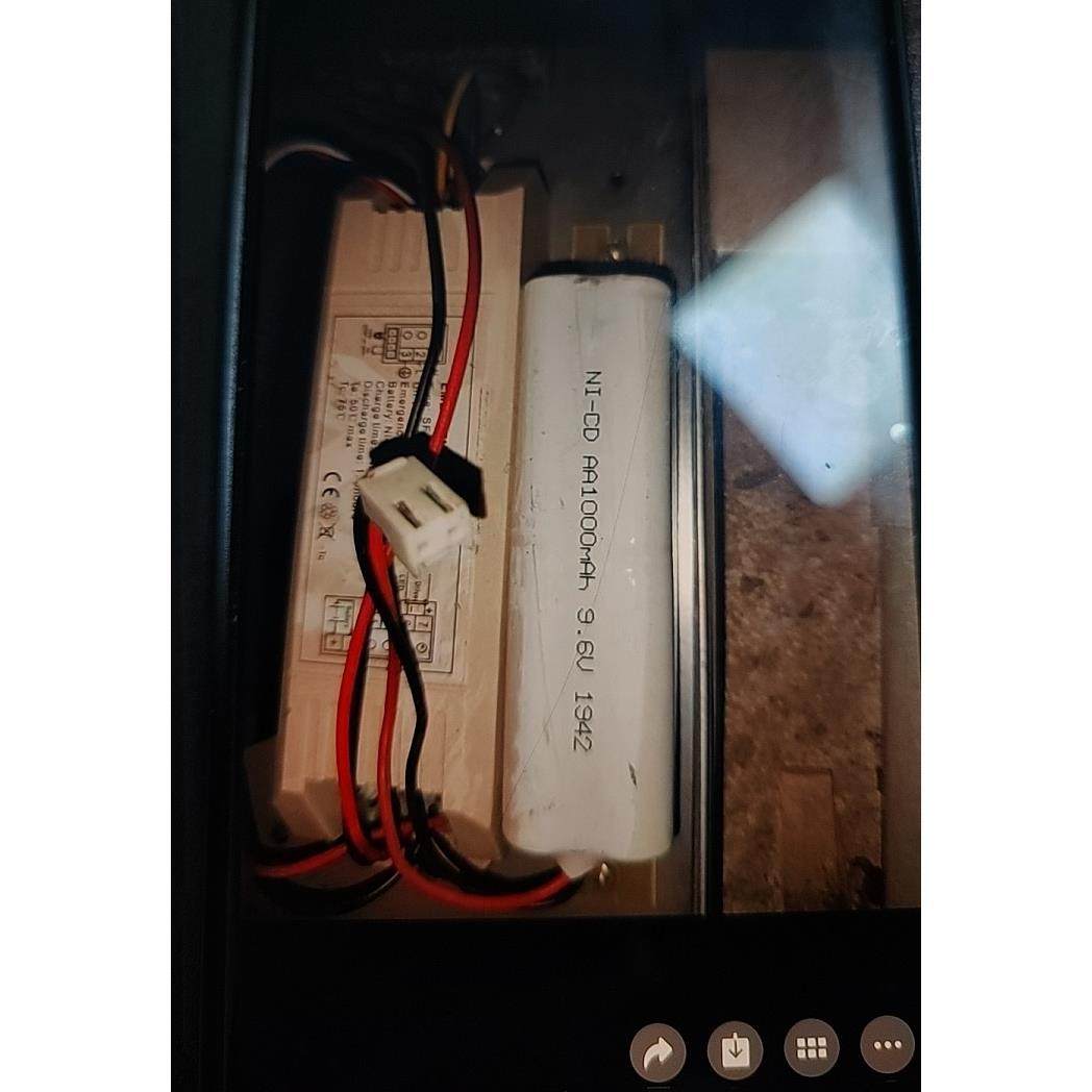 应急灯电池 NI-CD AA1000mAh 9.6V充电电池组