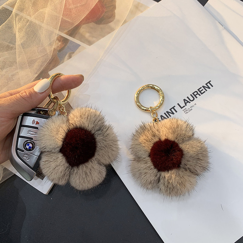 韩国个性创意简约水貂樱花包包挂件可爱毛绒网红ins汽车钥匙扣女